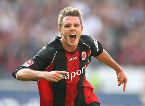 湯普森完成 湯普森完成